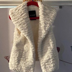 Me Jane Faux Fur girls white Vest, Luxury Plush feel
